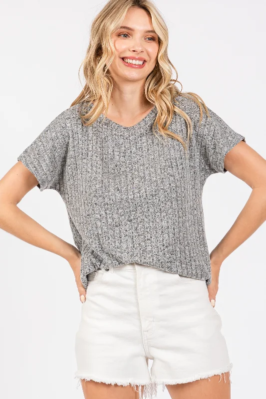 Heather Grey Knit Short Sleeve Top