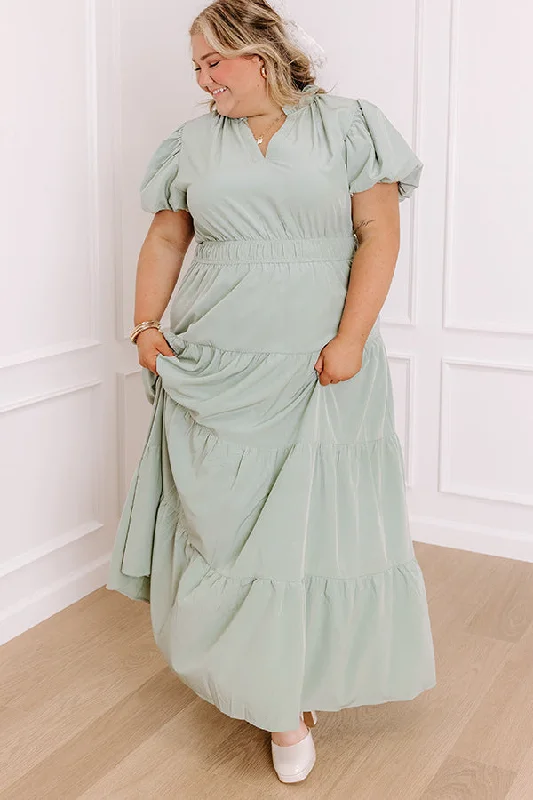 Simply Sweet Maxi Dress in Sage Curves