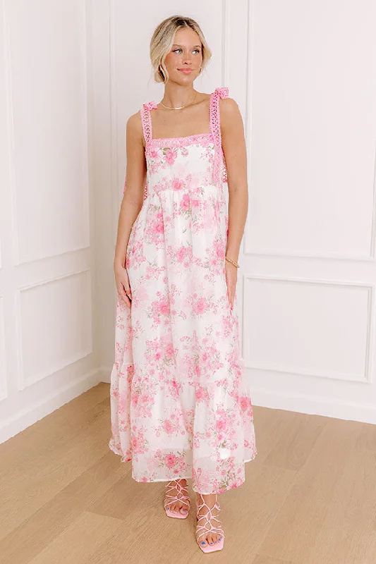 Countryside Estates Floral Maxi Dress in Pink