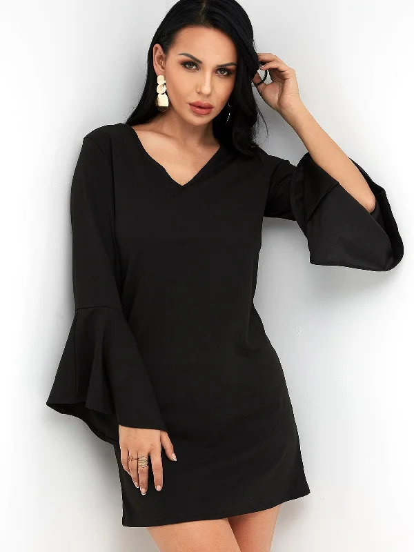 Wholesale Black V-Neck Long Sleeve Plain Mini Dress